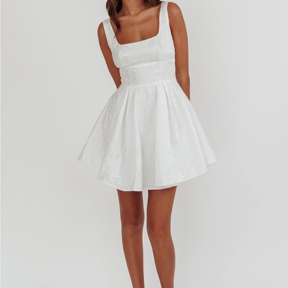 Selfie Leslie White Textured Mini Dress
